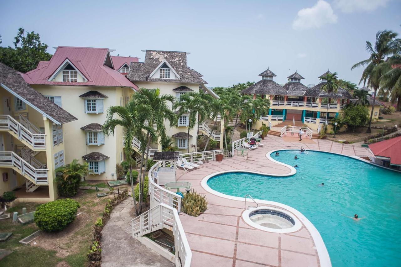 Mystic Ridge Resort 오쵸 리오스 외부 사진